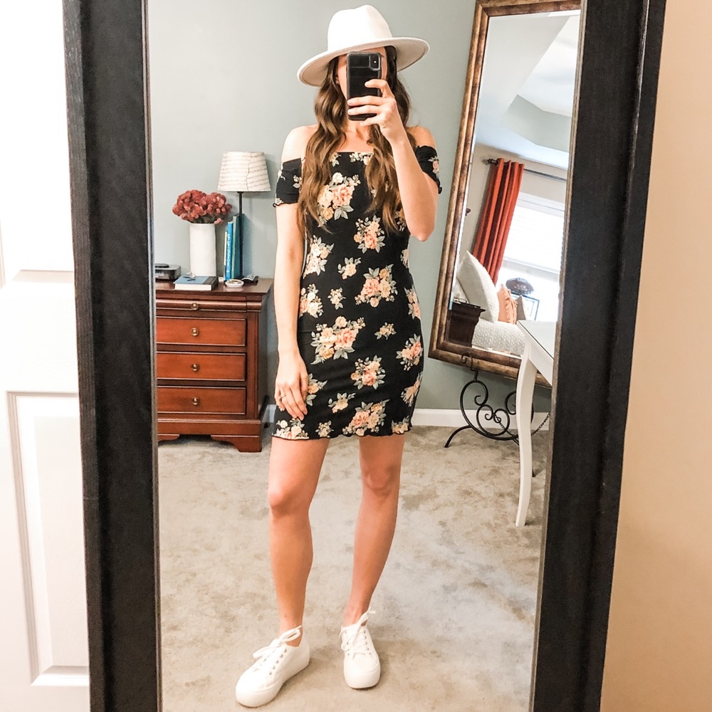 Floral Off-The-Shoulder Dress - Medium